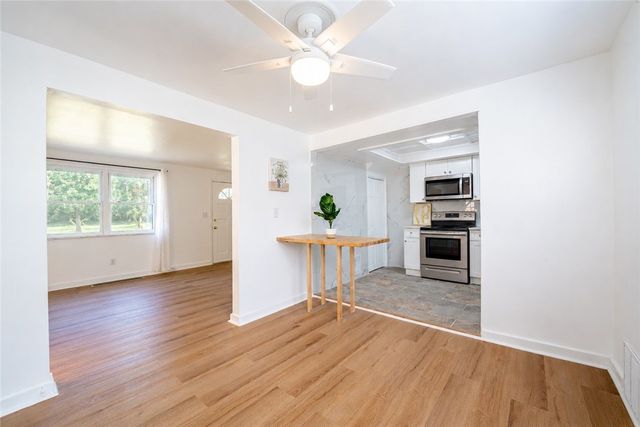 148 Marlow Dr, Penn Hills, PA 15235