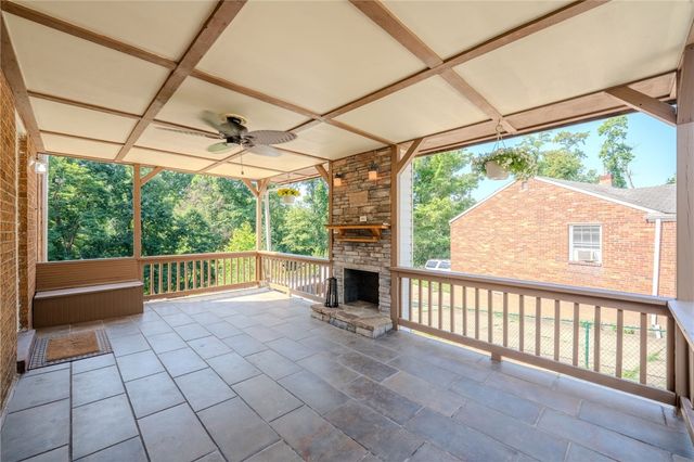 148 Marlow Dr, Penn Hills, PA 15235