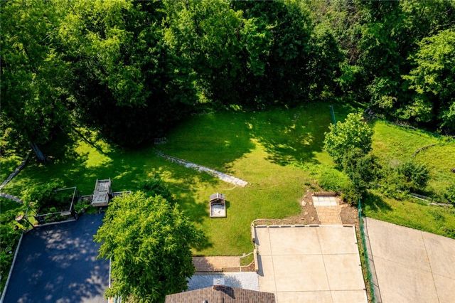 148 Marlow Dr, Penn Hills, PA 15235