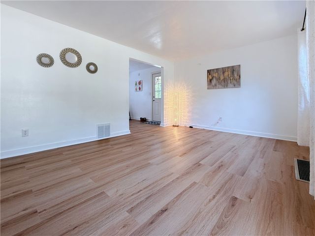 148 Marlow Dr, Penn Hills, PA 15235