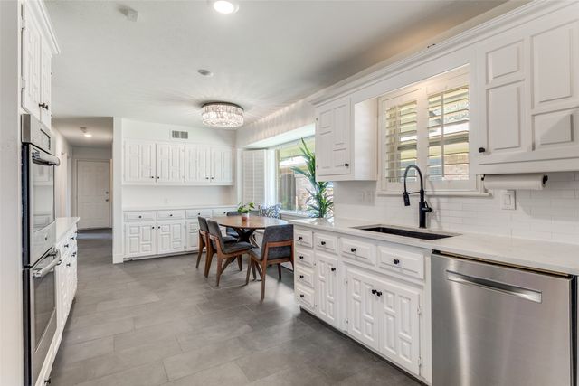 6318 Glennox Lane, Dallas, TX 75214