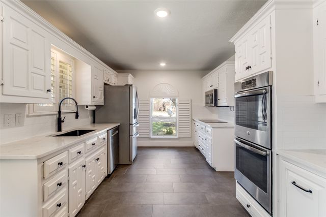 6318 Glennox Lane, Dallas, TX 75214