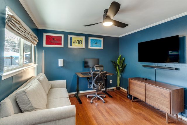 6318 Glennox Lane, Dallas, TX 75214