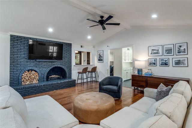 6318 Glennox Lane, Dallas, TX 75214