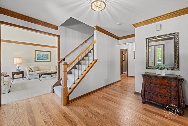 2440 Rio Grande Circle, Naperville, IL 60565