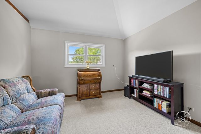 2440 Rio Grande Circle, Naperville, IL 60565