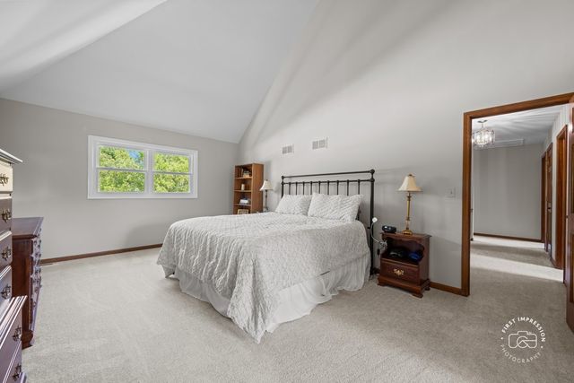 2440 Rio Grande Circle, Naperville, IL 60565