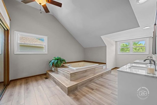 2440 Rio Grande Circle, Naperville, IL 60565
