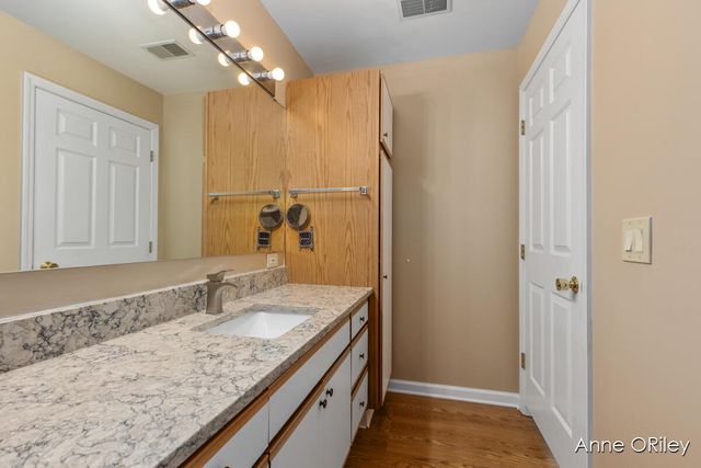 8510 Jasonville Court, Caledonia, MI 49316