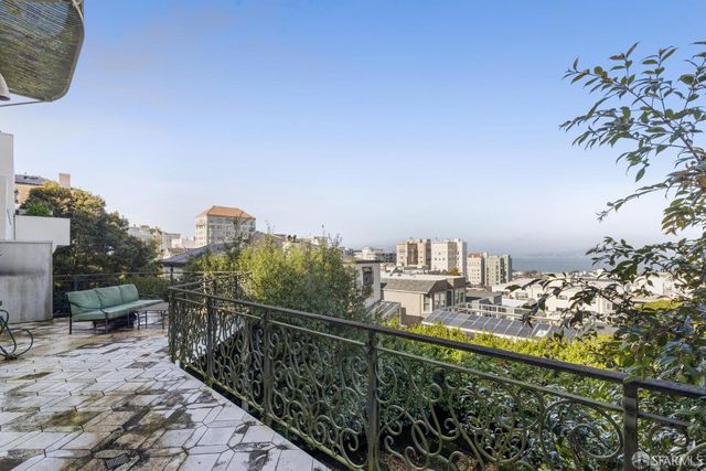 1980 Jackson Street, San Francisco, CA 94109