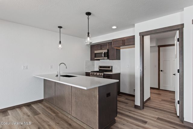 8386 W Splitrail Ave, Rathdrum, ID 83858