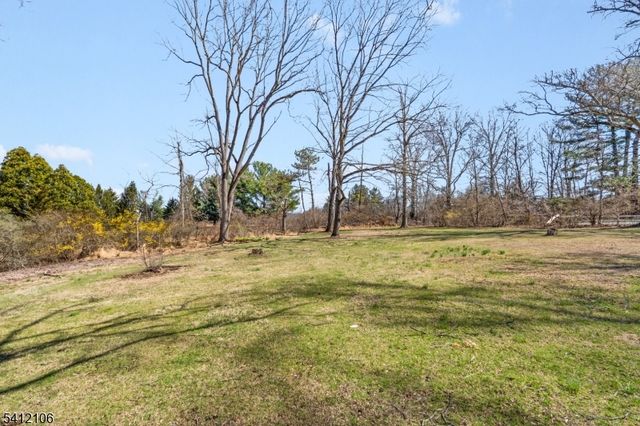 25 Baptist Church Rd, Union Twp., NJ 08827