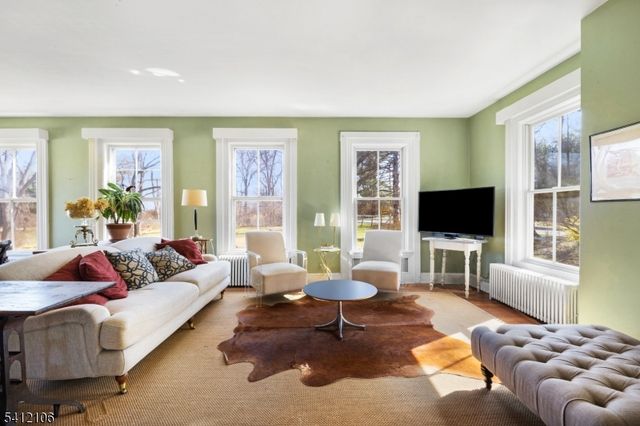 25 Baptist Church Rd, Union Twp., NJ 08827