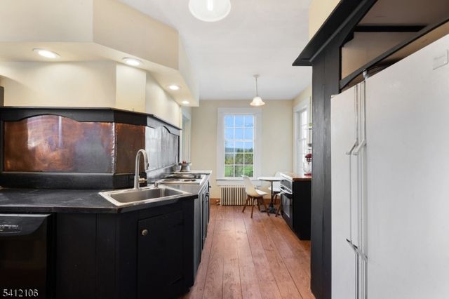 25 Baptist Church Rd, Union Twp., NJ 08827