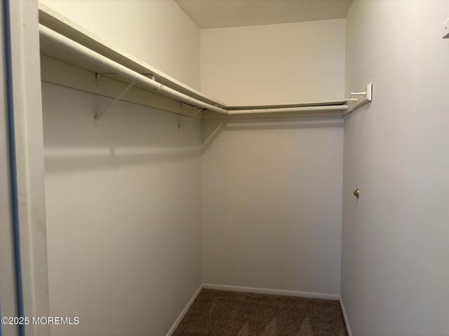 32 Constitution Boulevard, Whiting, NJ 08759