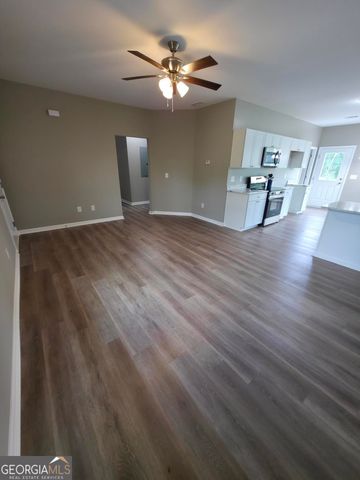 156 Charlotte Circle, Statham, GA 30666