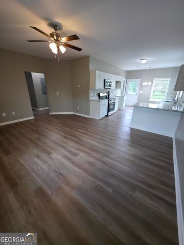156 Charlotte Circle, Statham, GA 30666