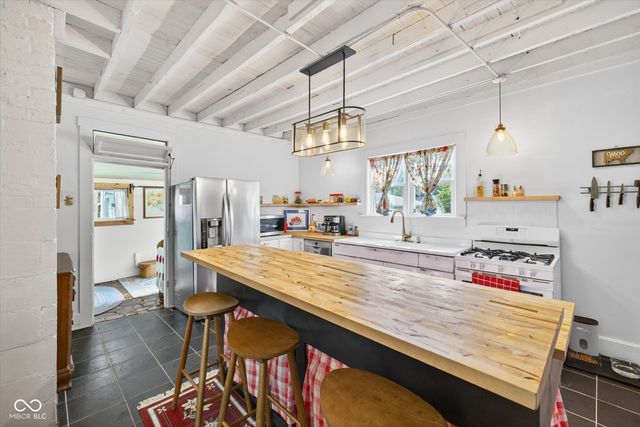 521 S Sale Street, Ellettsville, IN 47429