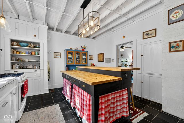 521 S Sale Street, Ellettsville, IN 47429