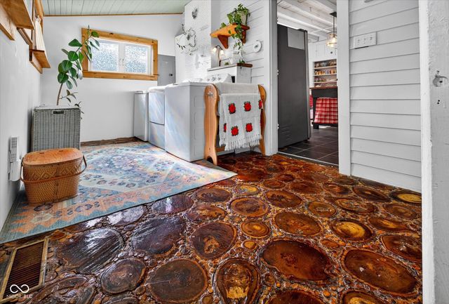 521 S Sale Street, Ellettsville, IN 47429