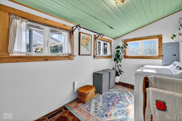 521 S Sale Street, Ellettsville, IN 47429