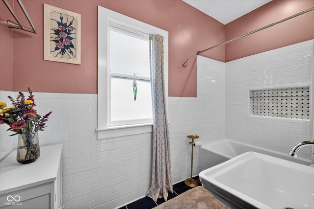 521 S Sale Street, Ellettsville, IN 47429