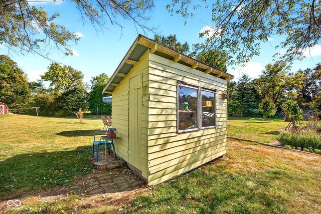 521 S Sale Street, Ellettsville, IN 47429