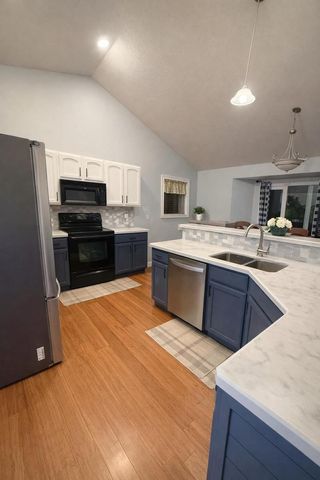 613 Lucky Trail, Mount Horeb, WI 53572