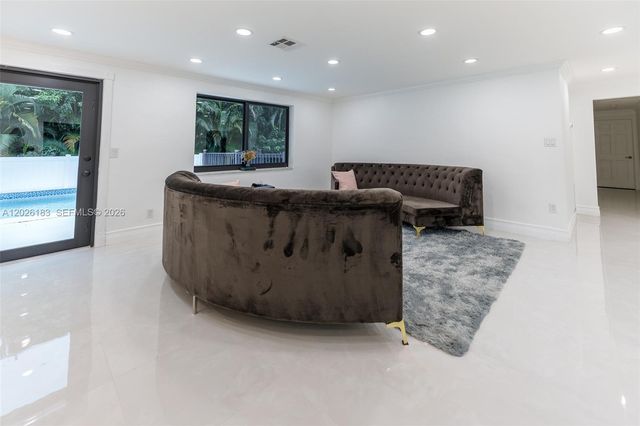 12200 NW 20th Ct, Plantation, FL 33323