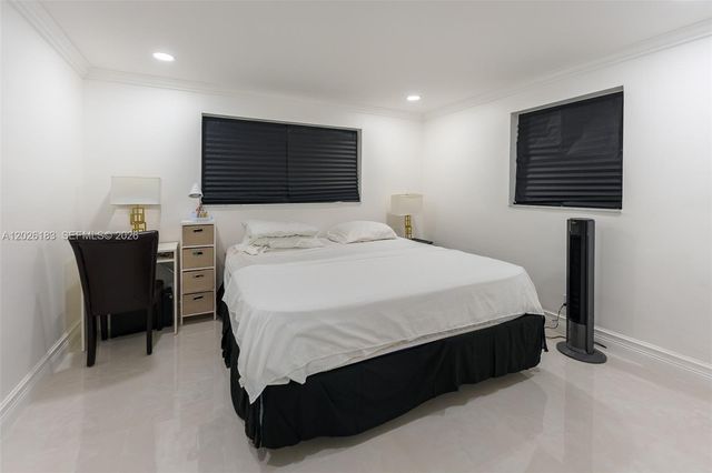 12200 NW 20th Ct, Plantation, FL 33323