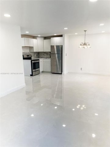 12200 NW 20th Ct, Plantation, FL 33323