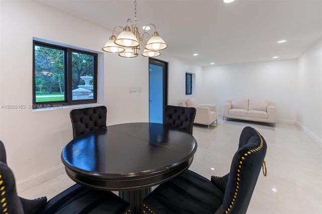 12200 NW 20th Ct, Plantation, FL 33323