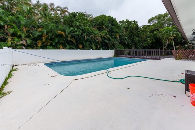 12200 NW 20th Ct, Plantation, FL 33323