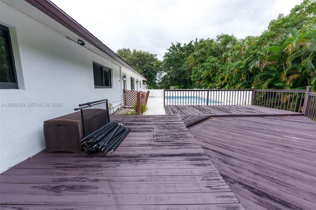 12200 NW 20th Ct, Plantation, FL 33323