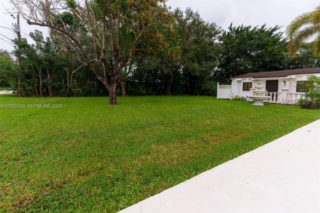 12200 NW 20th Ct, Plantation, FL 33323