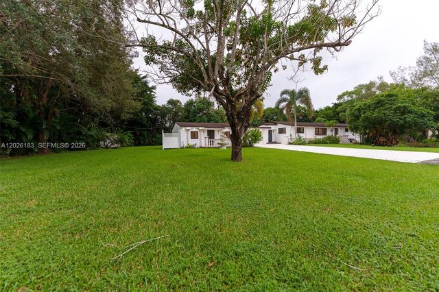 12200 NW 20th Ct, Plantation, FL 33323