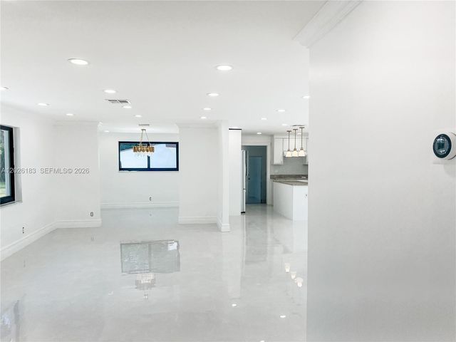 12200 NW 20th Ct, Plantation, FL 33323