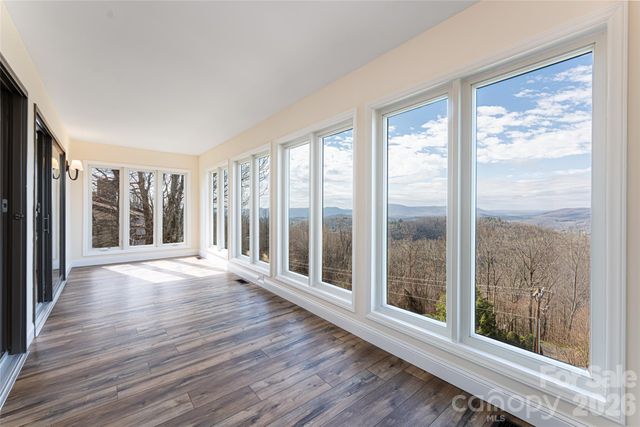 1203 Fleetwood Plaza, Hendersonville, NC 28739