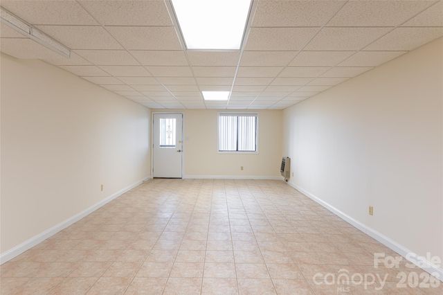 1203 Fleetwood Plaza, Hendersonville, NC 28739
