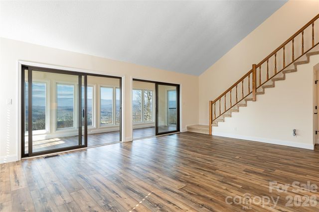 1203 Fleetwood Plaza, Hendersonville, NC 28739