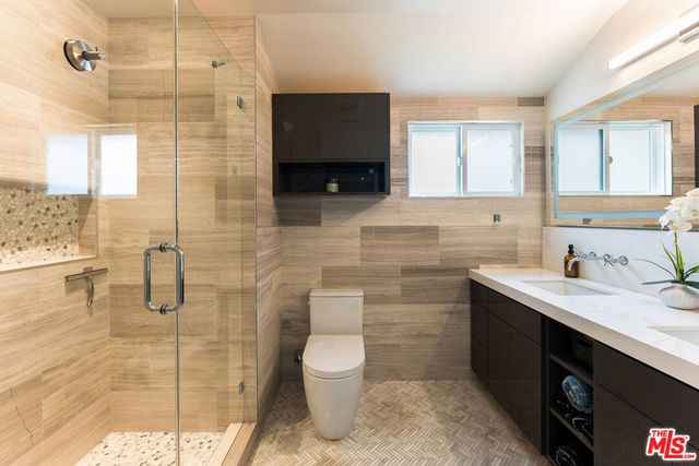 11215 Hannum Avenue, Culver City, CA 90230