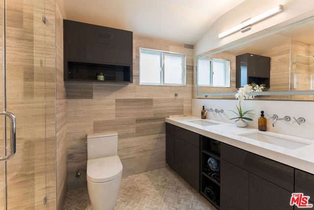 11215 Hannum Avenue, Culver City, CA 90230
