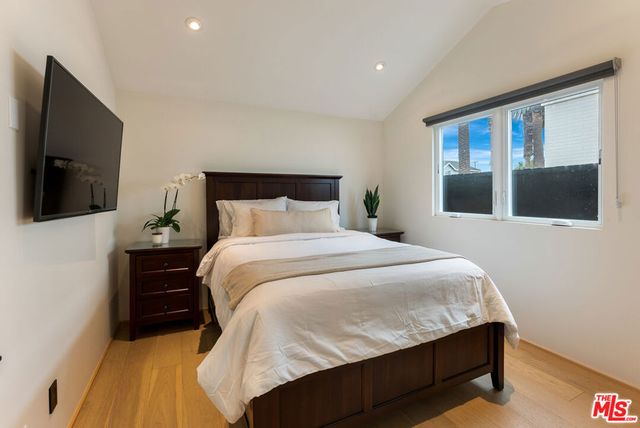 11215 Hannum Avenue, Culver City, CA 90230