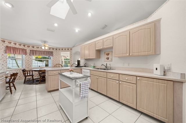 177 Rosewood Drive N, Lake Placid, FL 33852