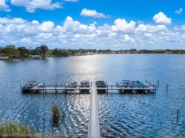 177 Rosewood Drive N, Lake Placid, FL 33852