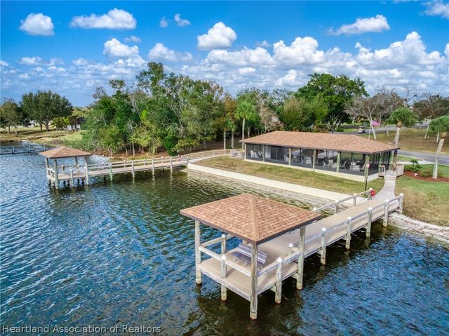 177 Rosewood Drive N, Lake Placid, FL 33852