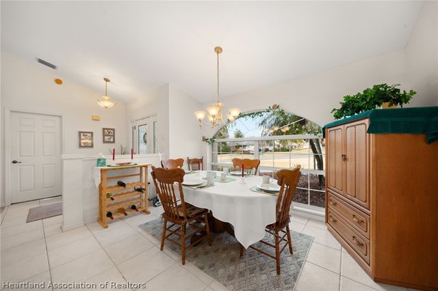 177 Rosewood Drive N, Lake Placid, FL 33852