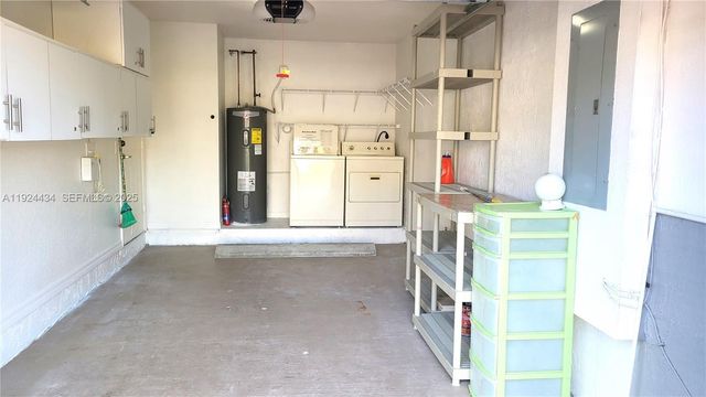 21472 SW 89th Ct, Cutler Bay, FL 33189