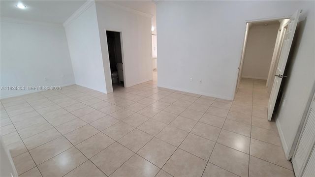 21472 SW 89th Ct, Cutler Bay, FL 33189