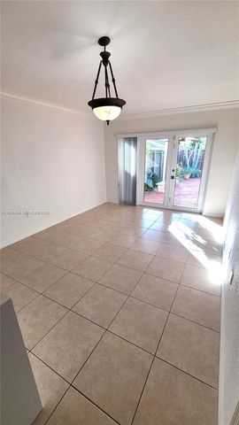 21472 SW 89th Ct, Cutler Bay, FL 33189